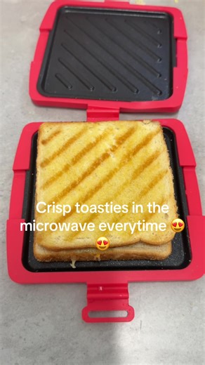 You need this toastie maker for the perfect toastie everytime #toastie #toastiemaker #tostiemachine #kitchenfinds