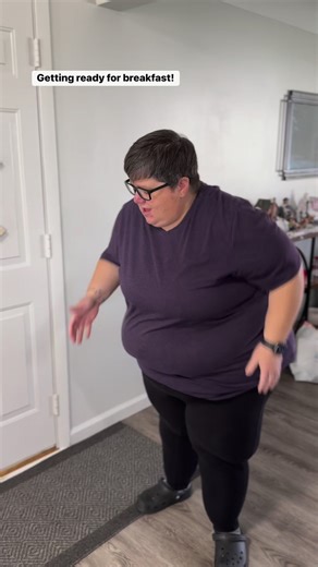 219K views · 2.6K reactions | I am a hype woman for every little thing! #tiffandcari #fyp #goodmorning #dance | Tiff and Cari | Facebook