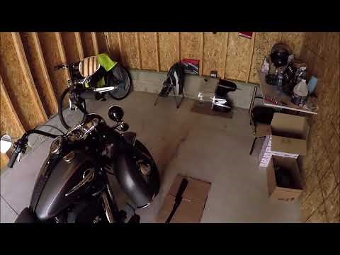 2018 HD Heritage Fork Wind Deflectors Product Intro and Installation