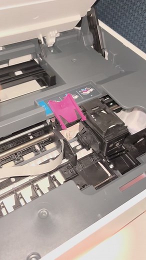 How to install hp inatant ink cartridge Hp instant ink #hp #hpprinter #hpinstantink #printer #hpprint #ebonyfullershopp