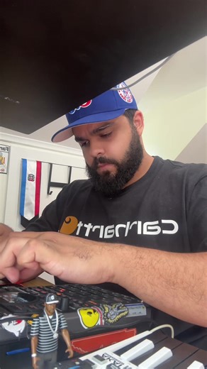 Weird Loop I made on the 404 #mk404mk2 #beatmaking #sample #sampleflip #oldschoolhiphop