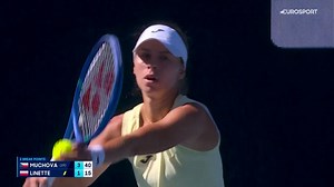 Muchova z podwójnym przełamaniem na 4:1 w 1. secie meczu z Linette – 3. runda Australian Open