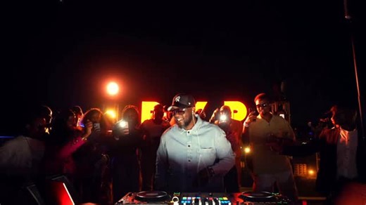 Fully Focus on Instagram: "Episode 3 of The Vault is live from Nairobi 🇰🇪🔥 This one was special, 3-Step, AfroTech, AfroHouse, & a bunch of exclusive unreleased remixes I played live for the first time. Nairobi brought the energy, and the culture came alive. Experience the set on YouTube 🎥"