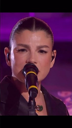 #Emma canta “APNEA” nella serata finale di #Sanremo2024
