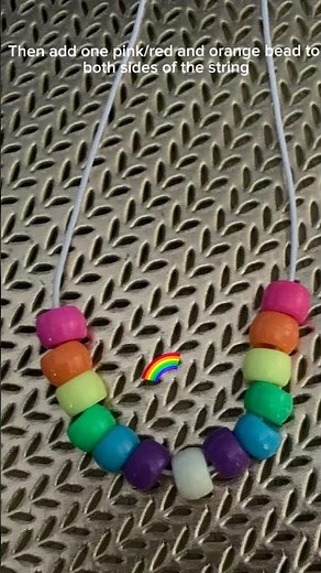 A really easy Kandi cuff tutorial :D