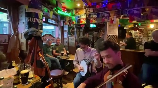 7.9K views · 205 reactions | What a mighty traditional Irish music & dance Session  퐂퐥퐢퐜퐤 퐇퐞퐫퐞 퐭퐨 listen to some great Irish music ➡️ https://snd.click/t1qe ☘️ #ireland #irishmusic #irelandtravel #musicofireland #traditional #tradmusic #folkmusic #irishfolkmusic #irishdancing | This is Ireland's Music | Facebook