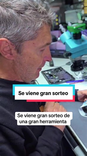 📲 Acá podés pedirla : 54 9 236 457-6370 (DANIEL BUSTAMANTE) 🎁 ¡Se viene un sorteo para técnicos! 🛠️ Te mostramos una herramienta ideal para detectar cortos, verificar componentes y analizar la comunicación de una placa mediante indicadores LED y señales acústicas. ⚡ Quedate hasta el final porque esta herramienta se va de sorteo. #electronica #herramientastecnicas #reparacioncelulares #diagnostico serviciotecnico