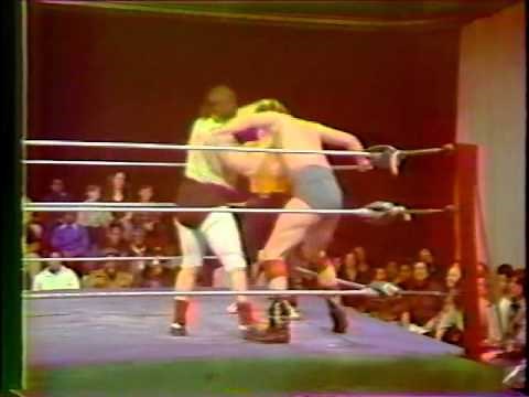 The Mighty Igor Vs Bobby Colt