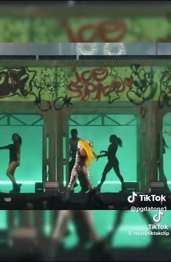 Ice Spice Performs Live On Stage