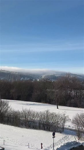 Nora Kunschke on Instagram: "Gastroenterologie = Innere Medizin für den Verdauungsapparat und den dazugehörigen Organen wie Leber, Bauchspeicheldrüse und Galle. 🏥🩺 Da bei uns auch häufig die Klingel geht, ist dies natürlich auch eine Aufgabe von mir. Dies kann ich aber aus Datenschutzgründen verständlicherweise nicht filmen. 🫶🏻 Habt ihr Fragen? Stellt sie mir gerne 🩺🏥 Eure Nori"