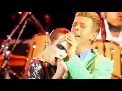 Queen and David Bowie (ft. Annie Lennox) - Under Pressure - Live