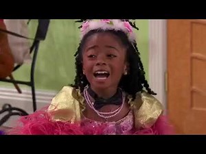 Jessie – Zombie Tea Party 5 clip4