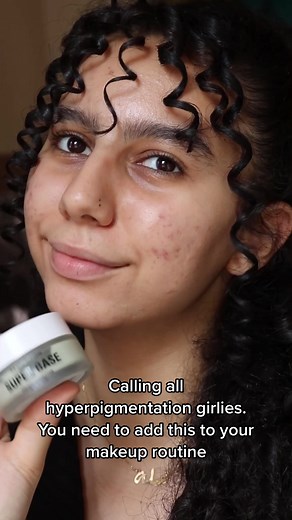 Why You Need to Add Revolution Super Base Colour Corrector to Your Routine