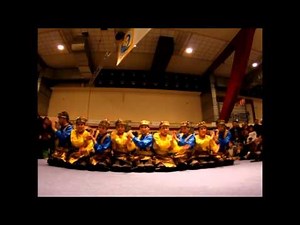 Tari saman (Indonesian dance)