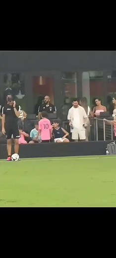 Messi's Children on Camera: Hilarious Full Team Moment