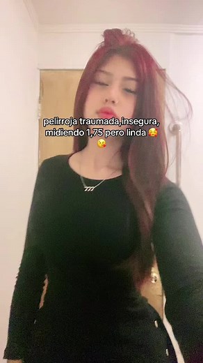 Fosforito and Xica Fornai: Exploring Height, Confidence, and Beauty