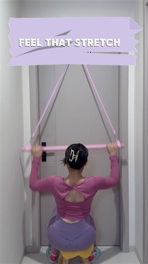 Pilates Bar Exercises for a Toned Back at Home