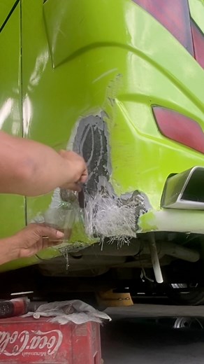 556K views · 3.4K reactions | Tutorial Proses Mengatasi Body fiber/ Atom pecah @sorotan #bengkel #repair #cat #rells | Sery Mount | Facebook