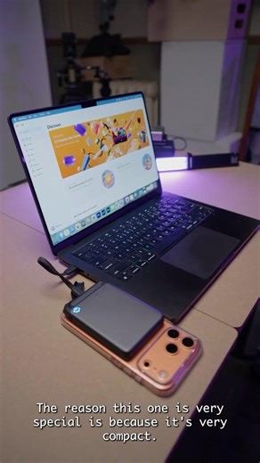 Charge my MacBook & iPhone at the same time?! 🔥😍 #apple #iphone17promax #macbook #edc #techgadgets