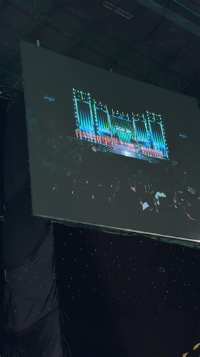 Nguyên Khang ghi điểm với màn xử lý chuyên nghiệp tại chung kết Hoa hậu & Nam vương Du lịch 2026