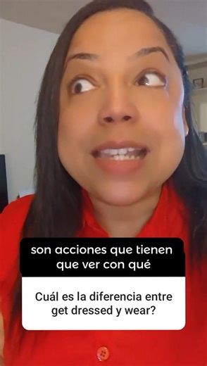 Me preguntaron cuál es la diferencia entre get dressed y wear 👀✨ En este Reel te explico de forma clara y rápida cuándo usar cada uno, con ejemplos sencillos del día a día. Lo mejor es que después de verlo, nunca más los vas a confundir. 🗣️💡 👉 Cuéntame en los comentarios: ¿ya sabías esta diferencia? #InglésPráctico #InglésFácil #AprenderInglés #InglésParaLatinos #TipsDeInglés #ClasesDeInglés #InglésConversacional #InglésCotidiano #InglésEnLaVidaReal #EstudiarInglés #InglésParaTodos | Satis L
