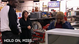 Ashley Deals with an Angry Customer Season 8 - Hardcore Pawn | Hardcore Pawn