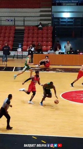 Arnold Pérez y la Selección Boliviana de Baloncesto