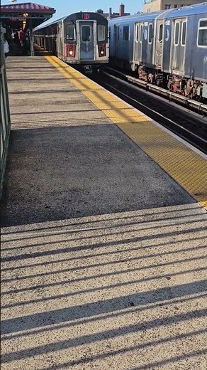 MTA IRT Manhattan Bound 2 Train Arriving At East 233rd Street In Wakefield, The Bronx, New York City