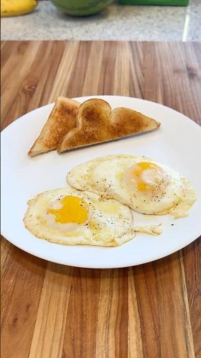 You’ve been cooking eggs wrong - How to make a basted egg #egg #breakfast #food #cooking