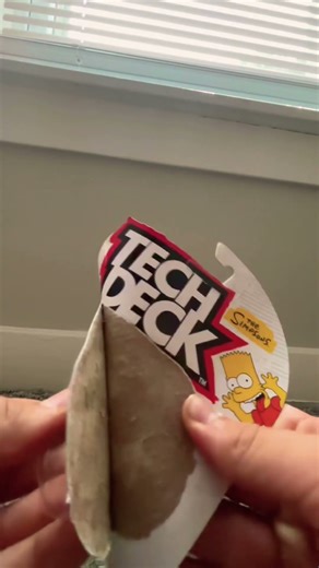 Fingerboard hunting at Target !! #skateboardvibes #fingerboard #fingerboardclips #skateboarding