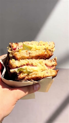 Artisan savouries, pastries & doughnuts - Fresh, seasonal & always evolving 💜