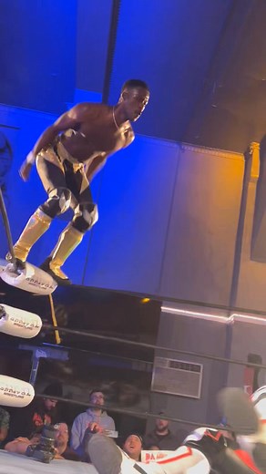 Holy Sh!t Chris Danger just beat BDE to become the Revolver Remix Champion!!!! #WrestleKombat | TheWrestling Revolver