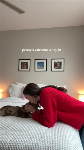 Penny’s Adorable Valentine’s Day Fit