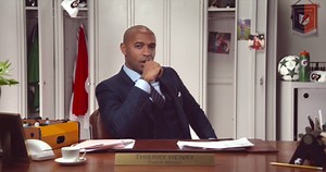 Thierry Henry’s reaction to Leo Messi’s renewal is pure ART La reacción de Thierry Henry a la renovación de Leo Messi. Puro arte. La reacció de Henry a la renovació de Messi. Art en estat pur. #Messi2021 | FC Barcelona