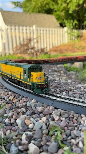 This was my favorite backyard HO Scale train I ran all summer