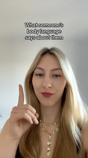 What someone’s body language can tell you #personaldevelopment #inspiration #personalgrowth #lifecoach #selflove #selfimprovement #lifecoaching #coach #selfhelp #selfcare #mindfulness #inspirationalquotes #coaching #selfawareness #believeinyourself #loveyourself #nlptraining #nlp #psychotherapist #emotionalintelligence #hypnotherapy #nlpcoaching #nlppractitioner #therapy #psychotherapist #relationship #relationshipadvice #shadowwork #innerchild #psychology | francescapsychology