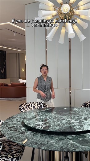 Chinese furniture is very old. #f#furnuitref#furnuitre