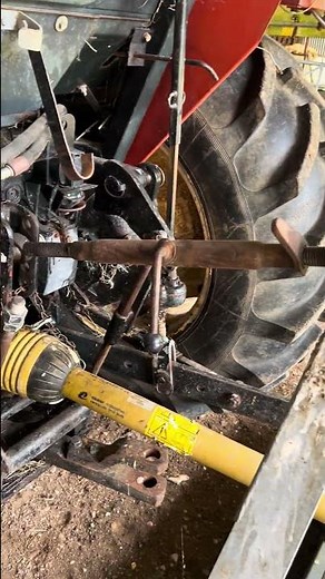 Three Point Linkage and the PTO. Connecting appliances to the back of tractors 🚜