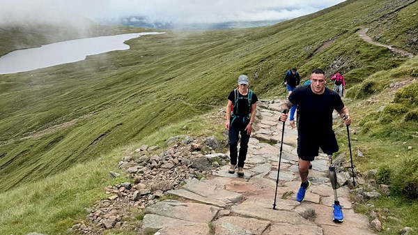 Dad with £100k bionic leg climbs UK's tallest mountains in just three days