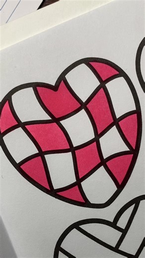 Checkered Heart Art: Satisfying ASMR Experience