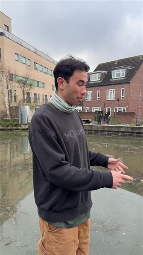 I get my water straight from this canal (part 1) 😮 One of the real fundamentals of boat life is water. And also one of the biggest teachers. I’ve got a full filtration system fitted by Water Freedom, taking river water through multiple filters and into reverse osmosis so it’s safe to drink. It all feeds into a 400 litre tank. And that tank runs out. That simple fact changes everything. When you know your water is finite, you move differently. You wash up slower. You shower with intention. You d