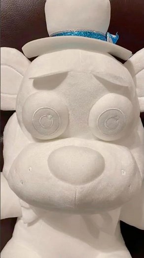 Jumbo Funko Freddy Fazbear plush pattern test plush?!