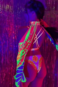 UV Wings Woman, UV Mesh Wings, UV Reflective Wings, Neon Mesh Wings, Unique Festival Outfit, Rave Women Clothing, Festival Costume Women - Etsy