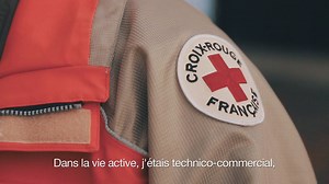Pierre nous raconte pourquoi il est bénévole à la Croix-Rouge ! Et pour vous, l’engagement c’est pour quand ? ;) Pour découvrir les projets Red Touch' : http://buff.ly/2h2c4BF | Croix-Rouge française