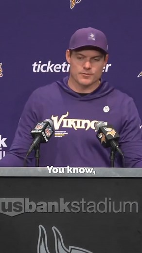 58K views · 201 reactions | Vikings reporter Kevin Seifert didn't like Kevin O'Connell's long-winded answer on when he would consider benching JJ McCarthy, so he asked it again...  : Minnesota Vikings | Minnesota Sports Fan | Facebook