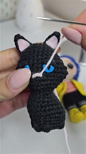 #coraline #cat #catcrochet #catamigurumi