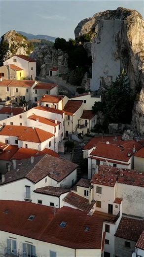 Soaring over Molise: Italy's untouched historical haven