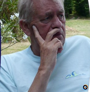 Estampie by Bernard van Beurden