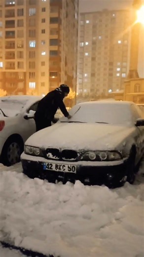 BMW V8 E39 5.40İ EXHAUST SOUND