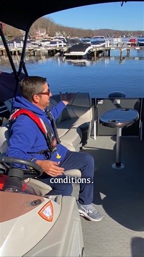 7.3K views · 35 reactions | Leaving our Lake Hopatcong marina: Step-by-step guide for beginners PART 1 OF 4  #boating #learntoboat #boatingtips #boatingforbeginners #part1 #lakehopatcong #bridgemarina Starcraft Marine | Bridge Marina, Inc. | Facebook